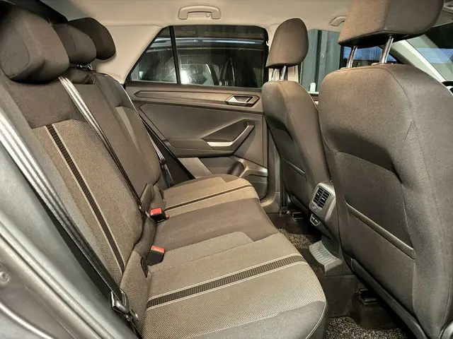 Volkswagen T-Roc 1.5 TSI Style grijs 2020 Benzine 11