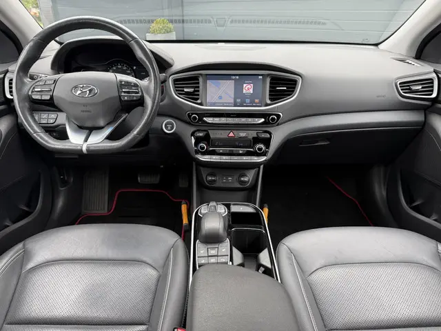 Hyundai IONIQ Premium EV 2017 Elektrisch 27