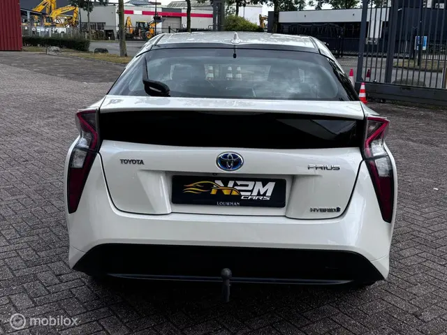 Toyota Prius 1.8 Business Plus 2017 Hybride Benzine 3