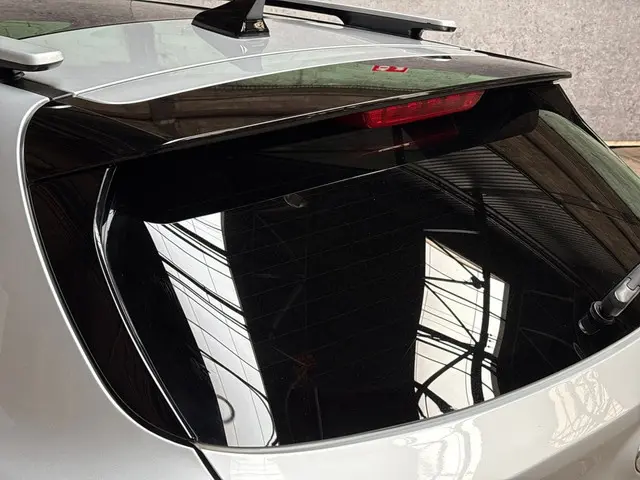 Kia Stonic 1.0 T-GDi Executive Sport 2019 Benzine 32