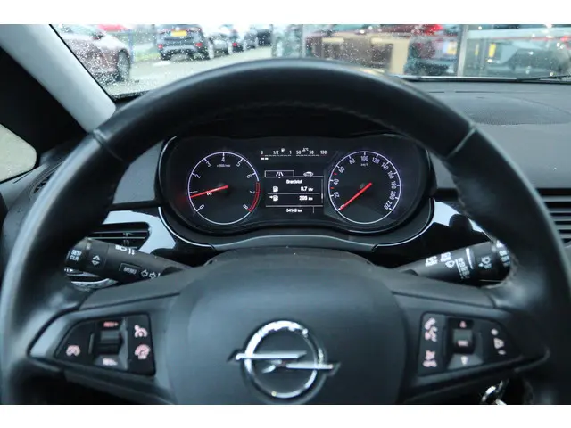 Opel Corsa 1.4 BLACK EDITION 2018 Benzine 19