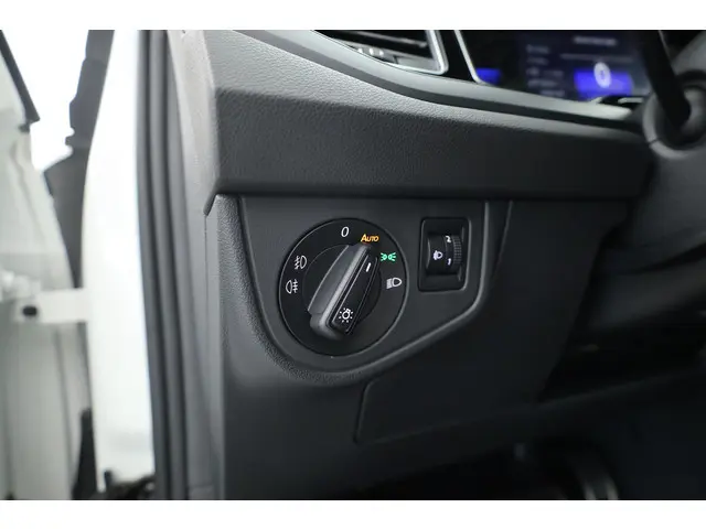 Volkswagen Polo 1.0 TSI R-Line DSG 2023 Benzine 8