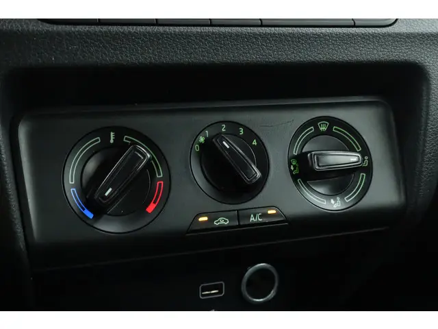 Škoda Fabia Combi 1.0 TSI Business Edition 2019 Benzine 18