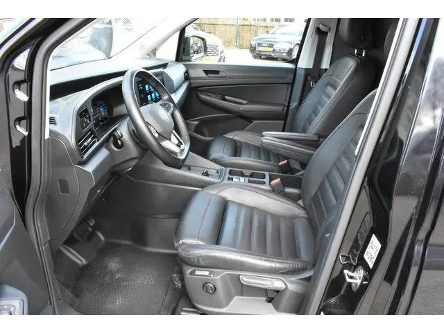 Volkswagen Caddy Cargo 2.0 TDI Style 2023 Diesel 13