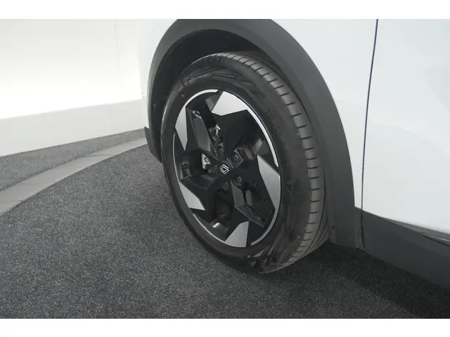 Renault Captur Mild Hybrid 160 EDC Techno 2024 Benzine 17