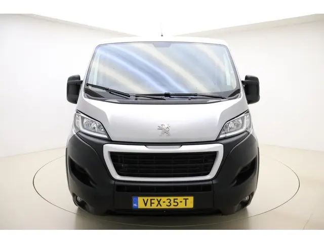 Peugeot Boxer 330 2.2 BlueHDi L1H1 Premium 2020 Diesel 5