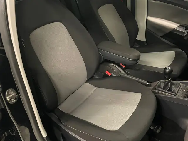 SEAT Ibiza 1.2 TSI Style 2013 Benzine 12