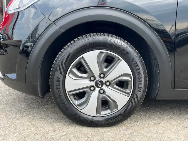 Kia Niro 1.6 GDi Hybrid DynamicLine 2018 Hybride Benzine 10