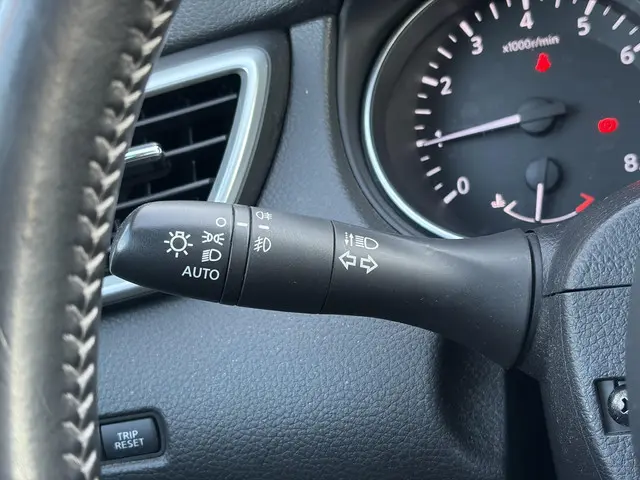 Nissan QASHQAI 1.2 N-Connecta 2017 Benzine 19