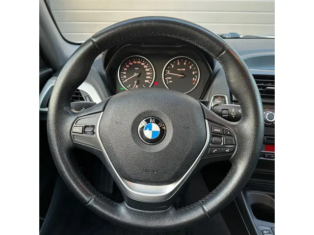 BMW 1 Serie 114i EDE Business 2013 Benzine 10