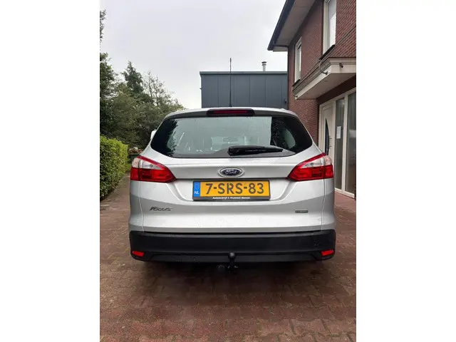 Ford Focus Wagon 1.0 EcoBoost Edition Plus 2013 Benzine 10