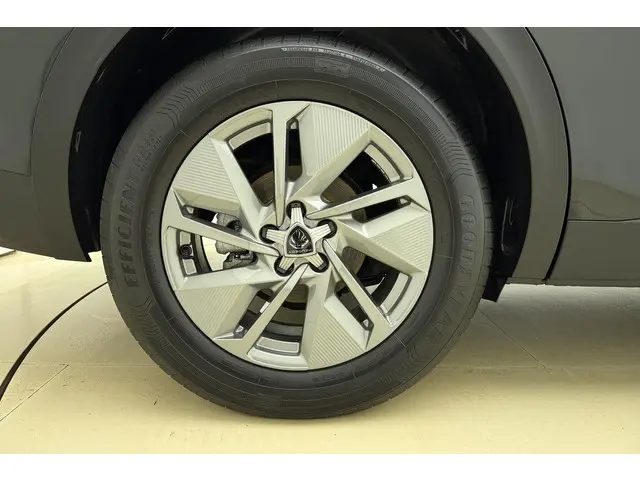 Peugeot 408 1.2 PureTech Allure 130 EAT8 2024 Benzine 13