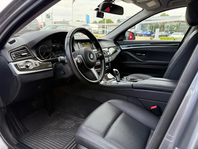 BMW 5 Serie 520i Luxury Edition 2016 Benzine 11
