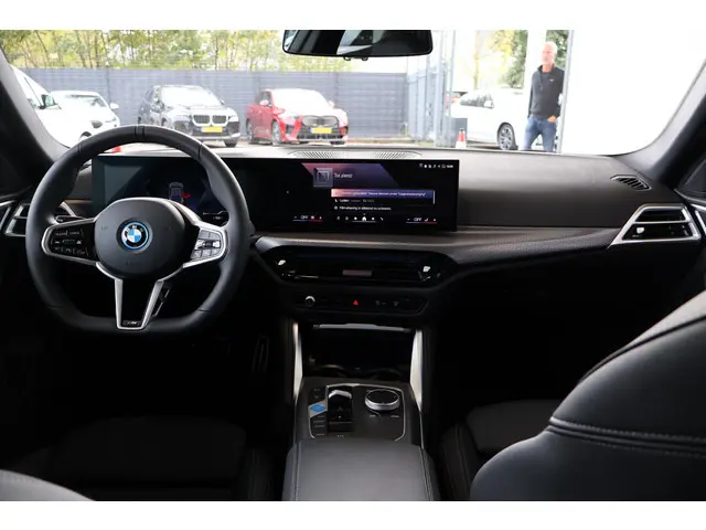 BMW i4 eDrive40 2025 Elektrisch 10