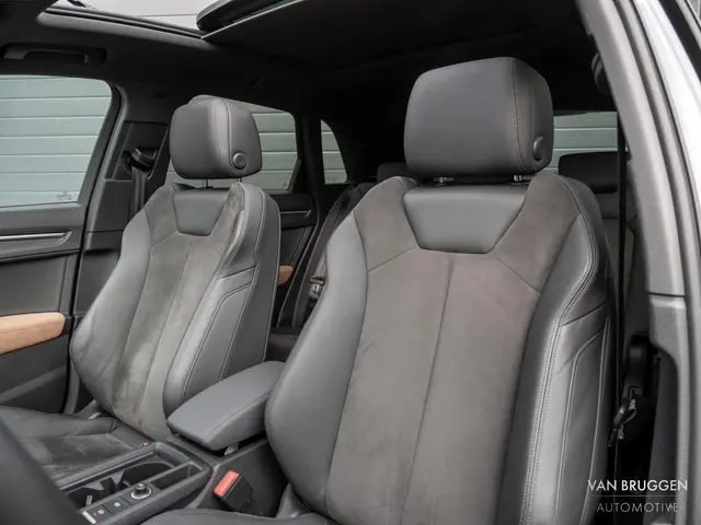 Audi Q3 45 TFSI E S-Line 2022 Hybride Benzine 40