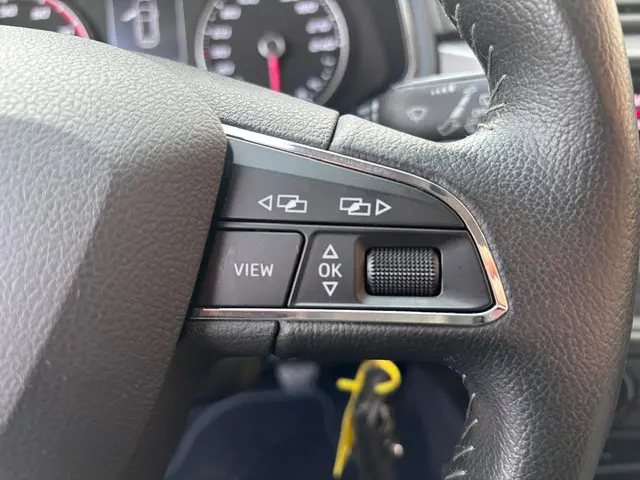 SEAT Ibiza 1.0 TSI Style Business Intense 2019 Benzine 24