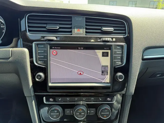 Volkswagen Golf 2.0 TSI R 4Motion 2014 Benzine 20