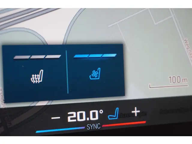 BMW XM 50e 2025 Hybride Benzine 27