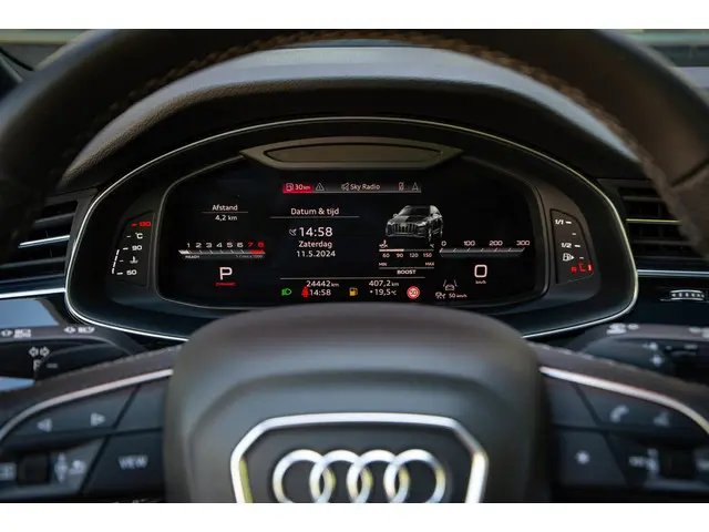 Audi Q7 4.0 TFSI SQ7 quattro 2022 Benzine 20