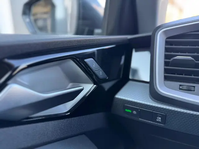 Audi A1 citycarver 30 TFSI epic 2020 Benzine 32