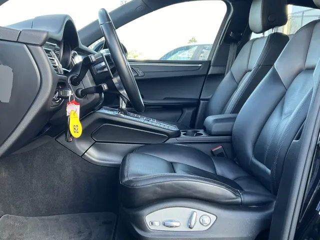 Porsche Macan 2.0 2019 Benzine 11
