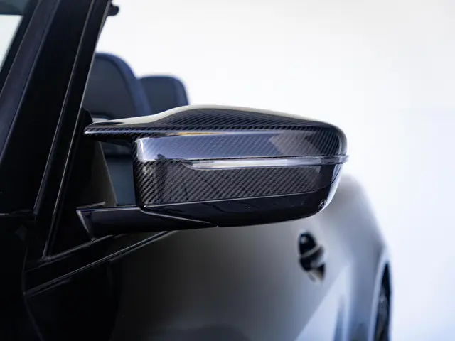 BMW M4 Cabrio xDrive Competition 2022 Benzine 22