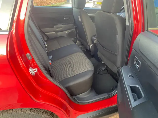 Mitsubishi ASX 1.6 Cleartec Bright+ 2017 Benzine 14