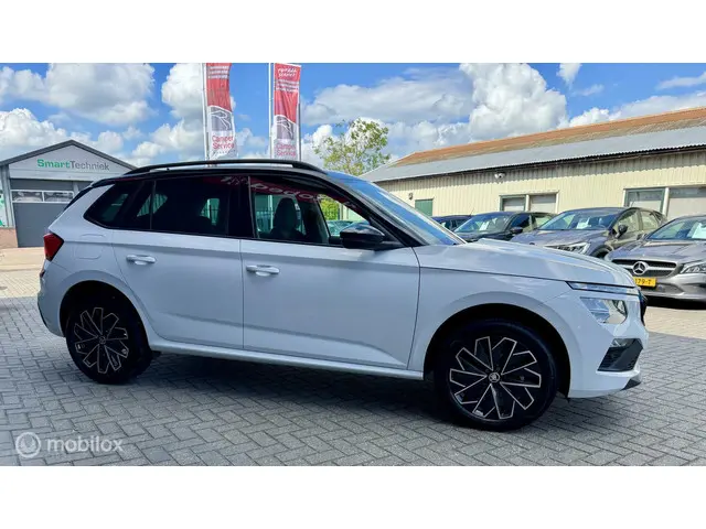 Škoda Kamiq 1.5 TSI ACT Sport Business 2024 Benzine 4