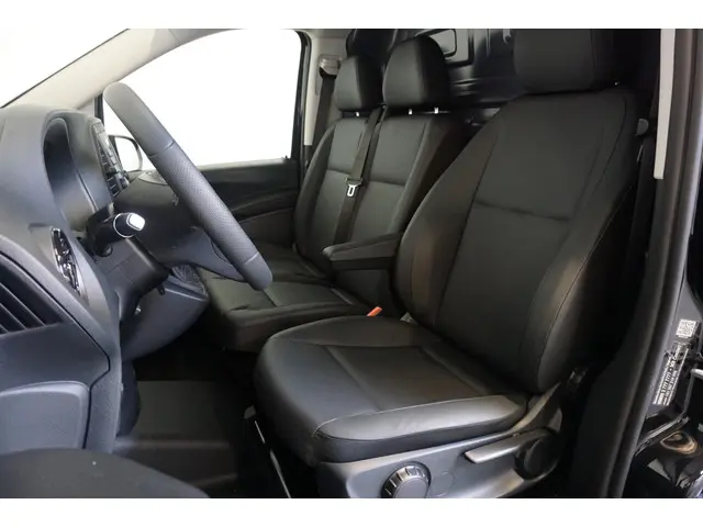 Mercedes-Benz Vito 114 CDI Lang 2024 Diesel 9