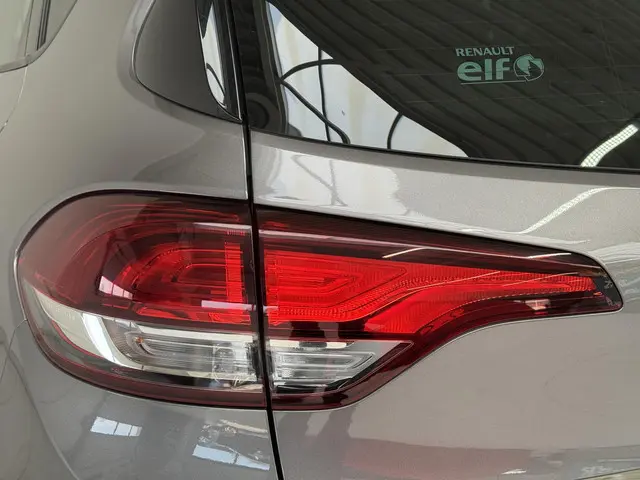 Renault Scénic 1.3 TCe Bose 2018 Benzine 41