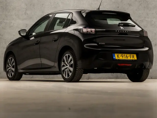 Peugeot 208 1.2 PureTech Sport 2020 Benzine 3
