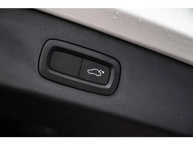 Lynk & Co 01 1.5 More 2026 Hybride Benzine 30