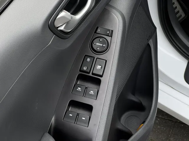 Hyundai IONIQ Comfort EV 2018 Elektrisch 24