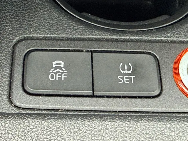 Volkswagen up! 1.0 move up! BlueMotion 2015 Benzine 10