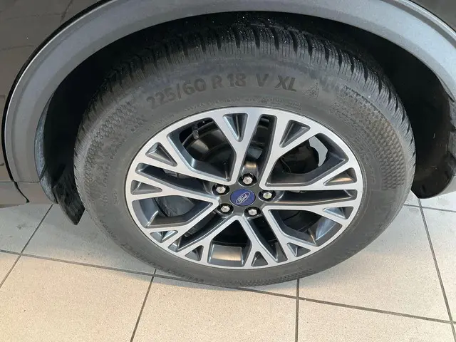 Ford Kuga 2.5 PHEV Titanium X 2021 Hybride Benzine 4