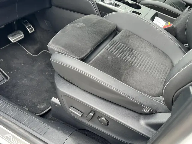 Ford Kuga 2.5 PHEV Active X 2024 Hybride Benzine 22