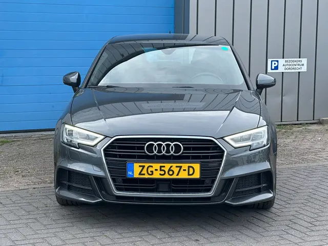 Audi A3 Sportback 35 TFSI S-LINE STOELVERW/ 2019 Benzine 4