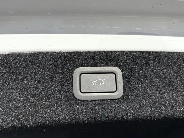 XPENG P7 AWD Performance 86 kWh 2025 Elektrisch 8