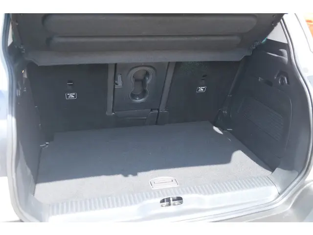 Citroën C3 Aircross PT 110 Shine 2017 Benzine 21