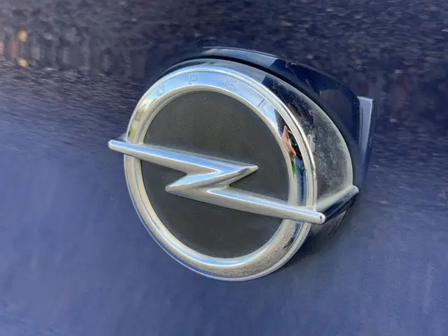 Opel Astra 1.2 Blitz Elegance 2021 Benzine 31