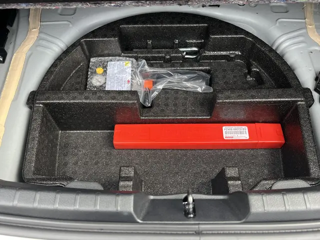 Toyota Yaris 1.0 VVT-i Connect 2019 Benzine 23