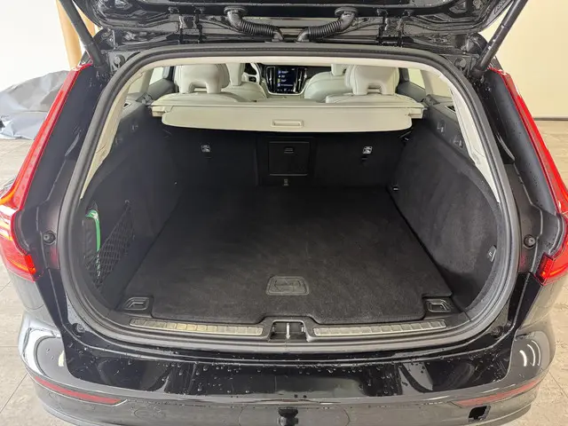 Volvo V60 2.0 B4 Inscription 2021 Benzine 9