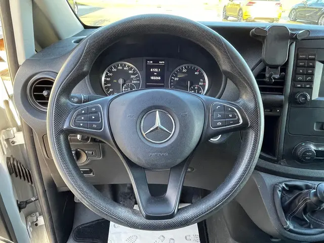 Mercedes-Benz Vito 111 CDI Extra Lang 2017 Diesel 16