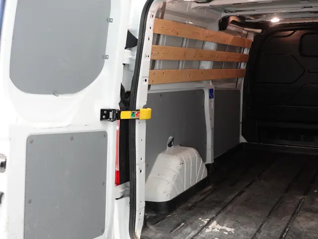 Ford Transit Custom 300 2.0 TDCI L2H1 Trend 2023 Diesel 37