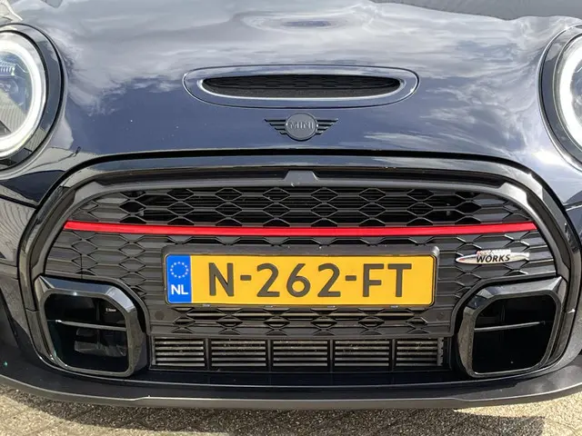 MINI Cooper Mini 2.0 John Works Essential 2021 Benzine 40