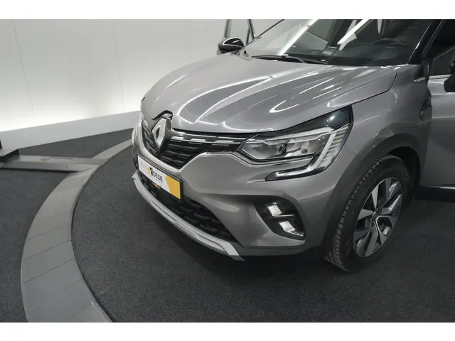 Renault Captur TCe 100 Intens 2020 Benzine 18