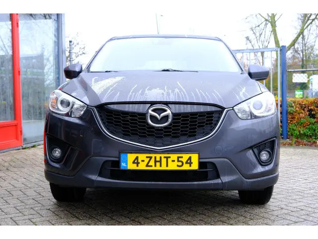 Mazda CX-5 2.0 Skylease 2WD Navi|Clima|LMV|Cam 2015 Benzine 7