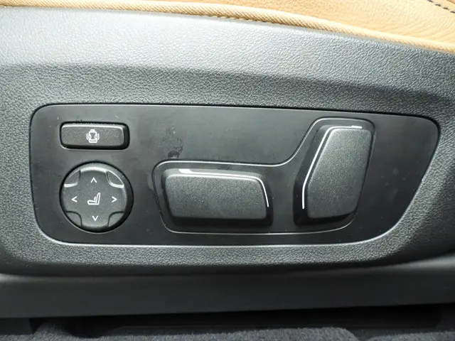 BMW X3 xDrive20i 2024 Benzine 25