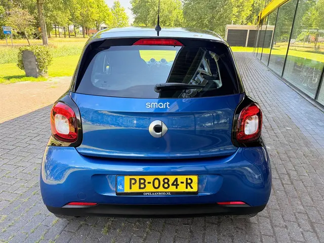 Smart Forfour 1.0 Passion 2017 Benzine 11