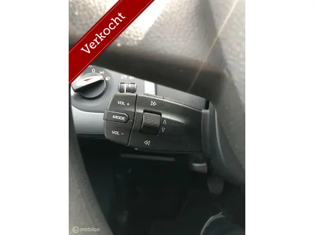 SEAT Ibiza 1.4 2014 Facelift 5-drs Airco 2014 Benzine 9